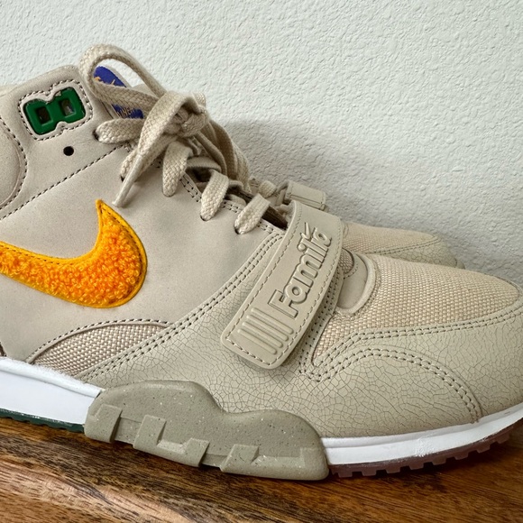 Nike Air Trainer 1 ‘La Familia’ - Picture 3 of 11
